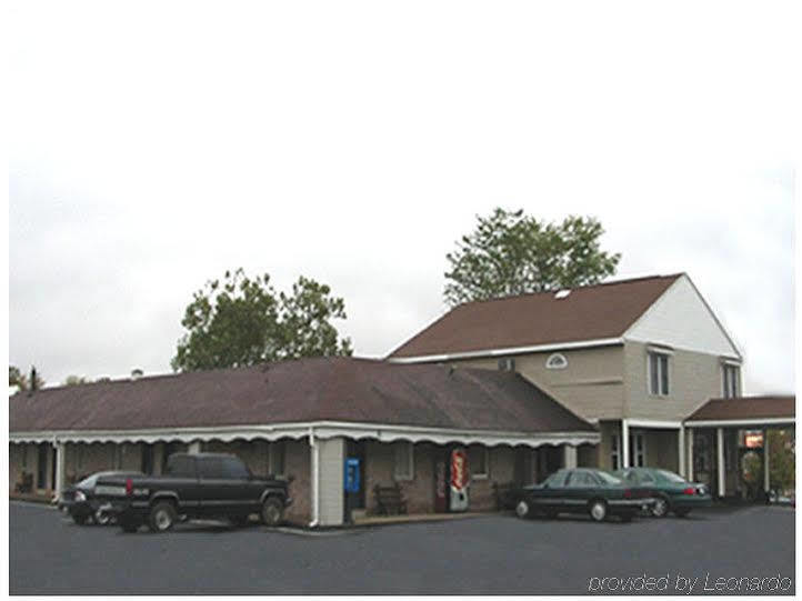 Red Carpet Inn Denver Exterior photo